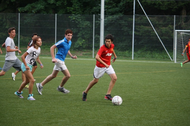 Village Camps International Summer Camp Leysin, Switzerland 2025-08-09 https://www.villagecamps.com/journals_admin/images/697-31-football (25).jpg